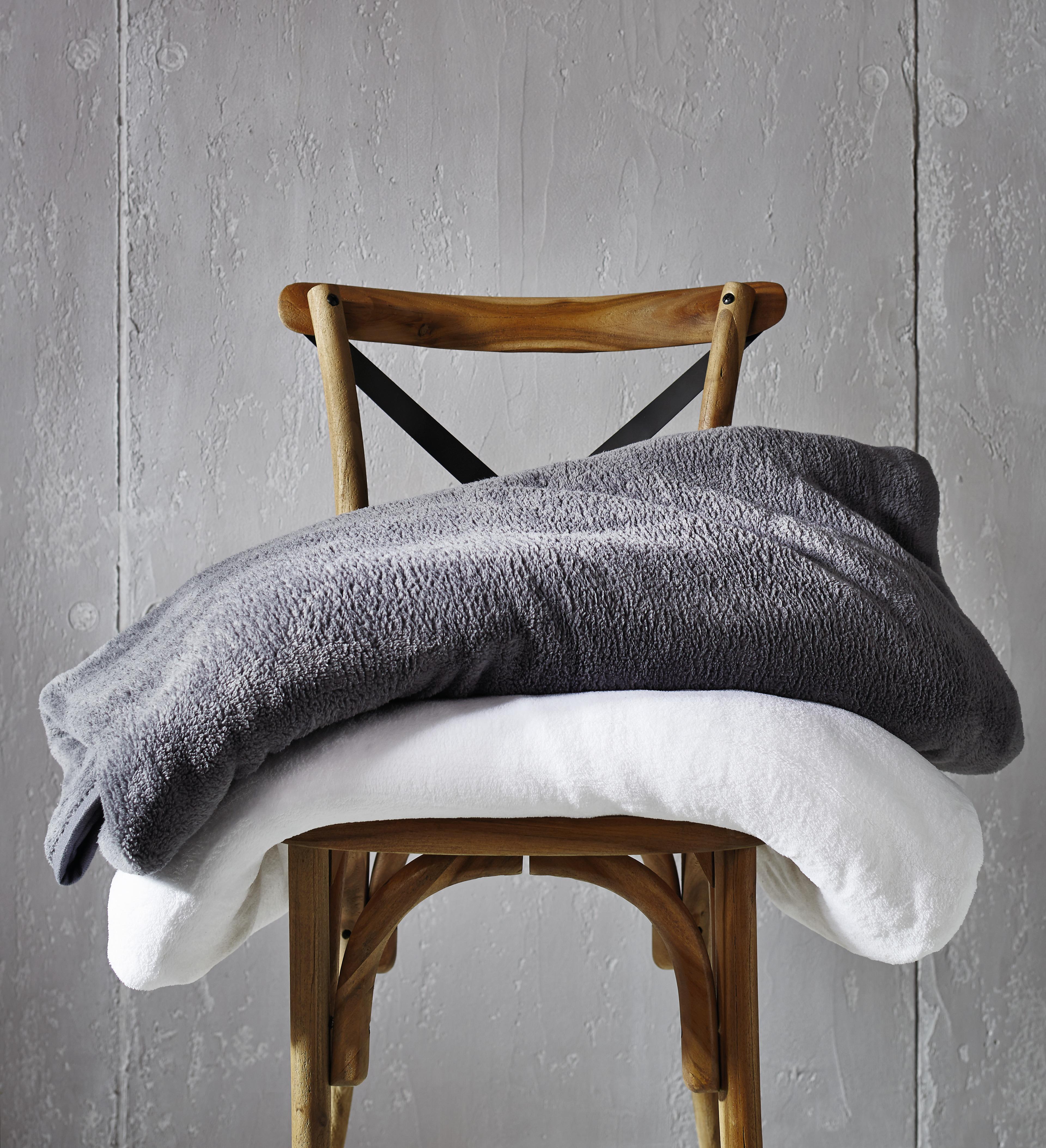 Kuscheldecke Michael XXL Weiss - Weiss, Textil (220/240cm) - Modern Living