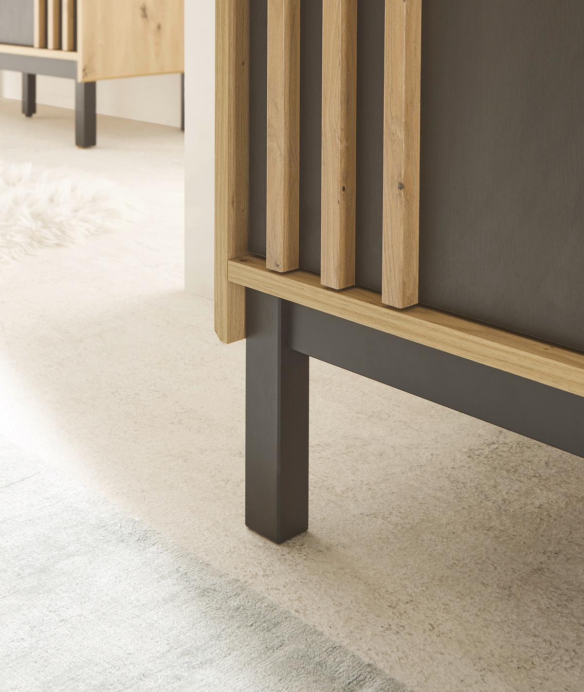Sideboard Volano in Schwarz/Eiche Artisan - Schwarz/Eiche Artisan, Modern, Holzwerkstoff/Kunststoff (155/84/39cm) - Carryhome