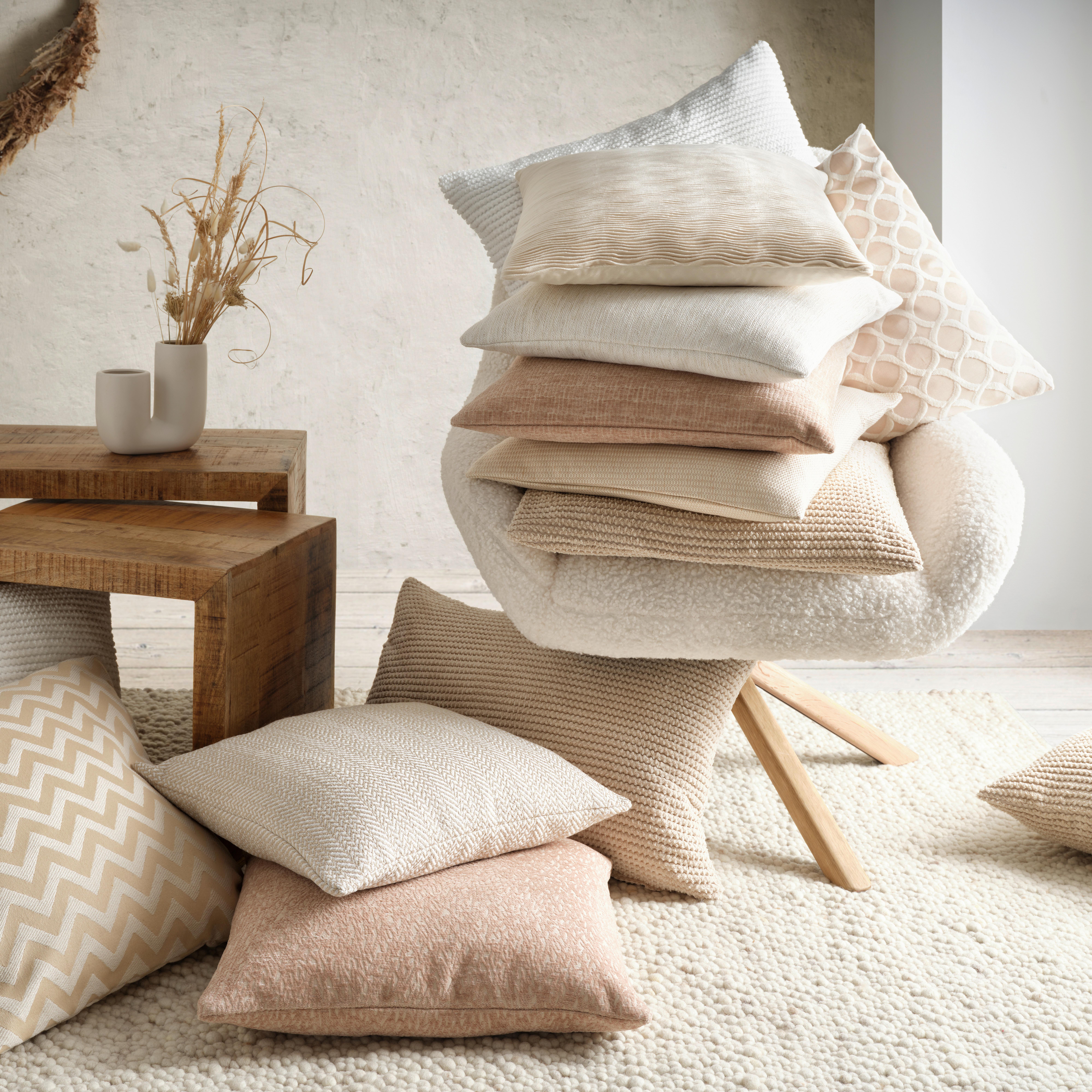 Kissenhülle Pia in Naturfarben ca. 50x50cm - Naturfarben, Basics, Textil (50/50cm) - Premium Living