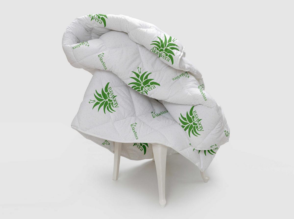 Pilotă matlasată Cushie Aloe Vera, cca. 180x200 cm - Basics, textil (180/200cm)