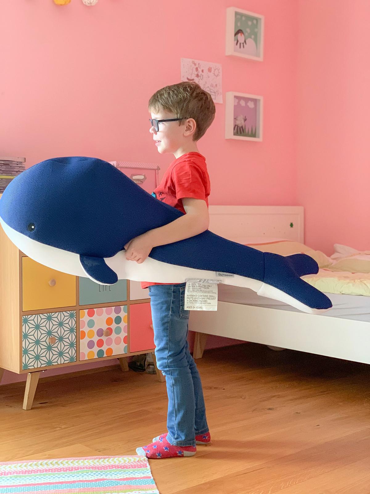 Schwimmtier Wal Blau - Blau, KONVENTIONELL, Textil (50/104/30cm)