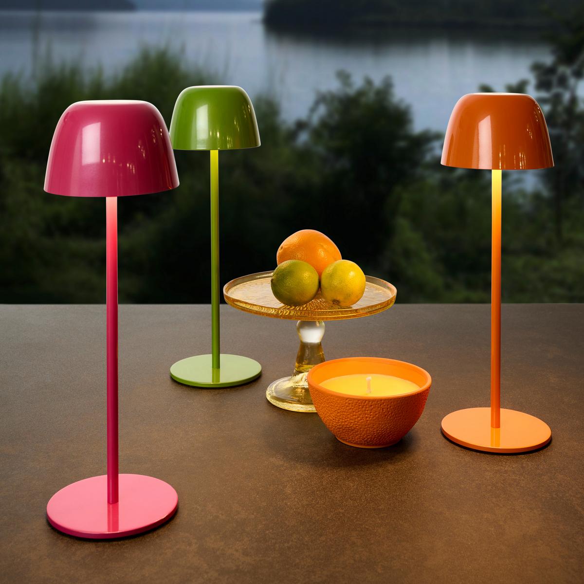 LAMPA STOŁOWA Z AKUMULATOREM SANTA ANA *SBN* - jaskrawy róż, Trend, metal (11/34,6cm) - Novel