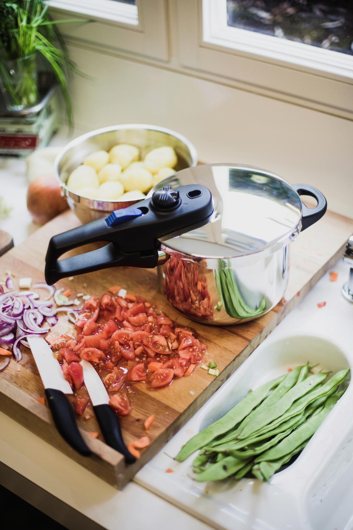 Schnellkochtopf Praktika ca. 2,7l - Edelstahlfarben, KONVENTIONELL, Metall (2,7l) - ELO