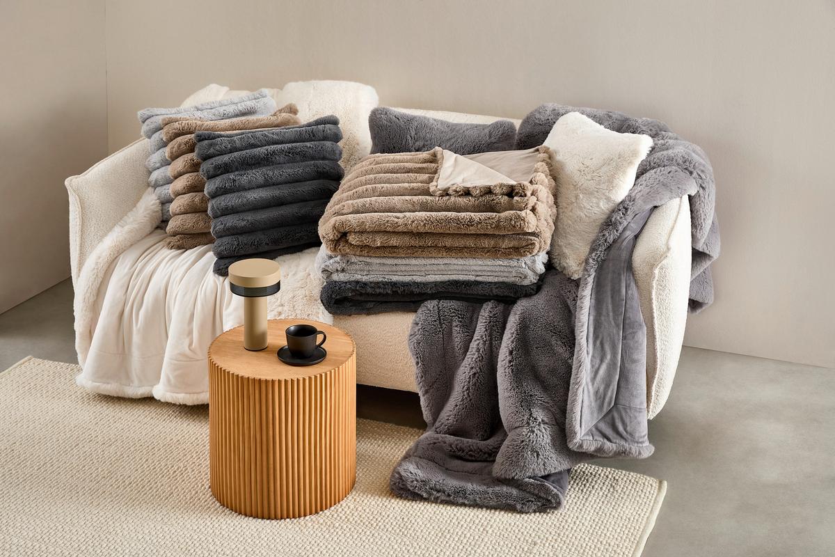 KOC FUTRZANY ZUZANNO - antracytowy, tkanina (150/200cm) - Novel