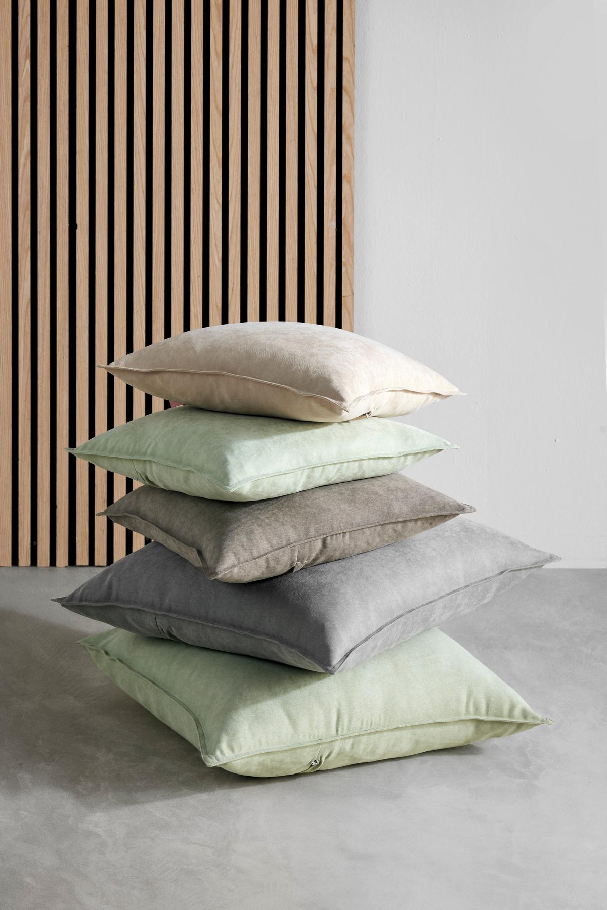Zierkissen Nathi Rauchblau ca. 45x45cm - Pastellblau, Konventionell (45/45cm) - Modern Living