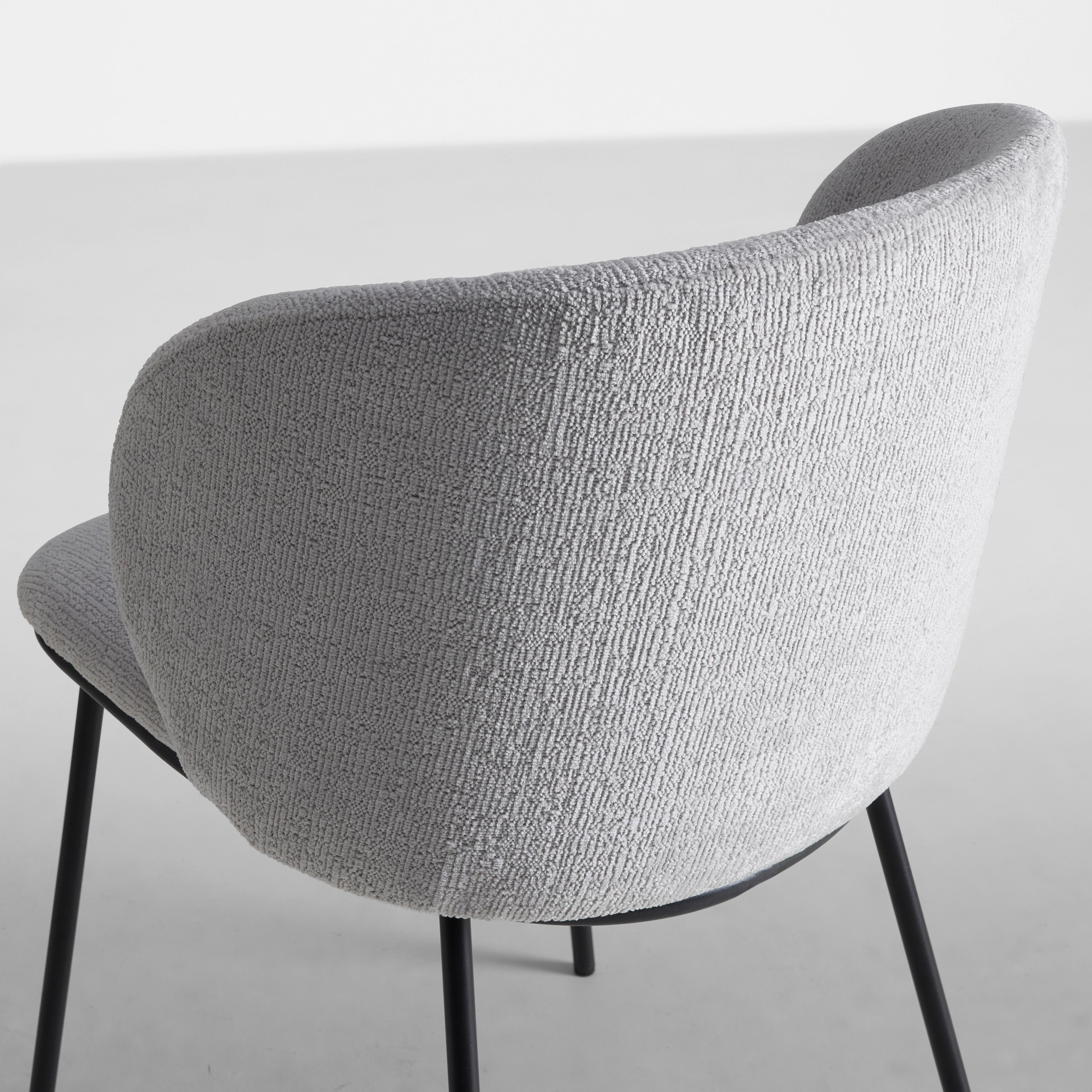 STOL MALEA - ljusgrå/svart, Modern, metall/trä (49/76/55cm) - Bessagi Home