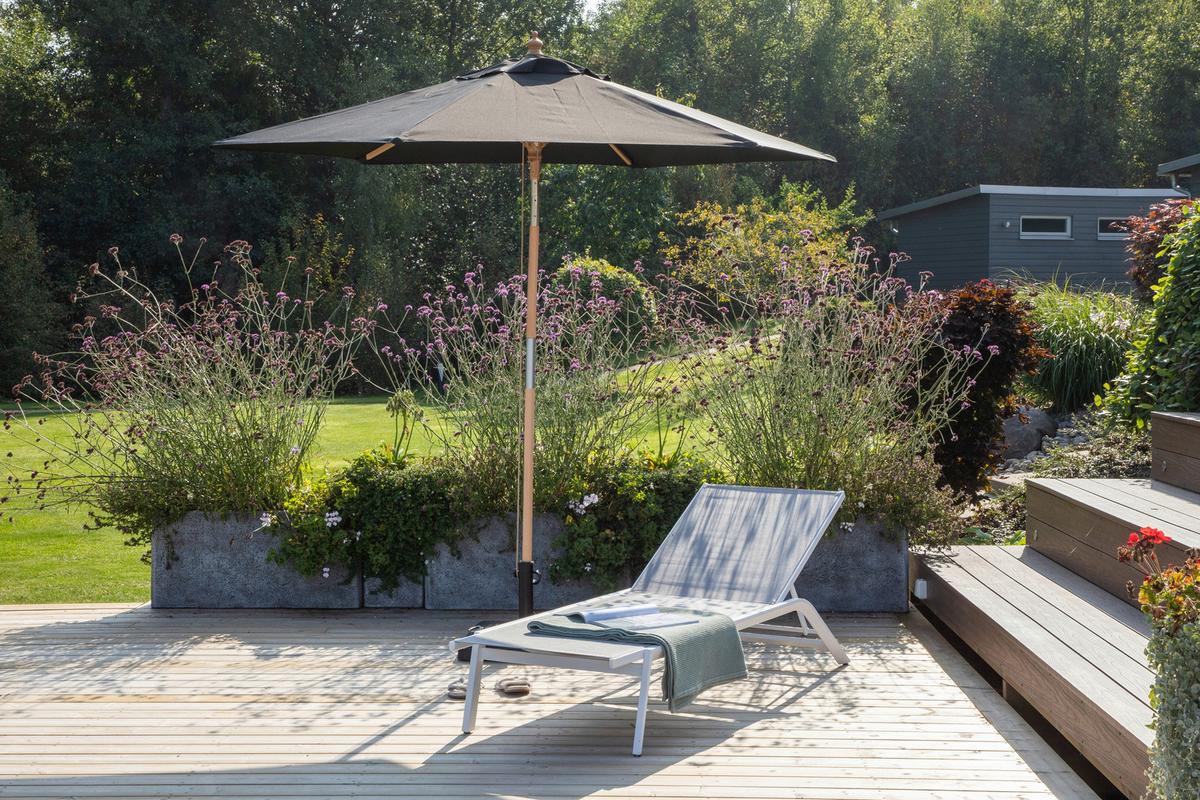 Sonnenschirm Corypho ca. 250x232 cm Schwarz - Schwarz, KONVENTIONELL (250/232cm) - Gardenson