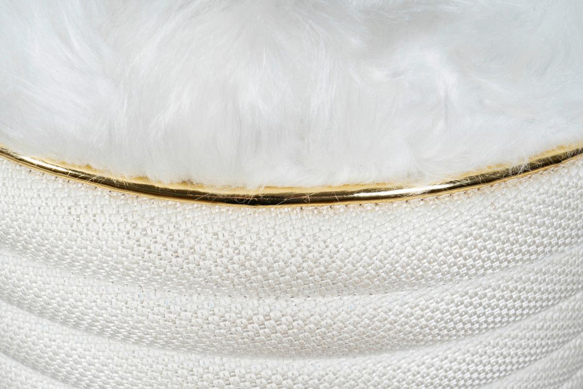 HOCKER DORIC 345 - Beige/Goldfarben, Design, Textil (42/50cm) - Kayoom