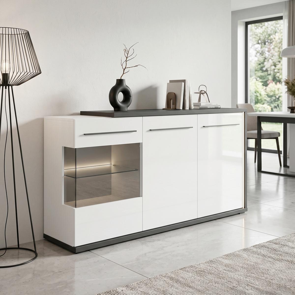 Komoda Ambiente Plus - bela visoki sjaj/bela, Moderno, staklo/pločasti materijal (153,4/81,6/43,6cm) - Modern Living