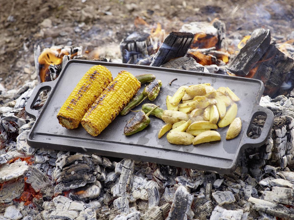 Grillzubehör Echtwerk Grillplatte-Gusseisen Schwarz - Schwarz, Trend, Metall (50,5 /23/1,5cm) - Echtwerk