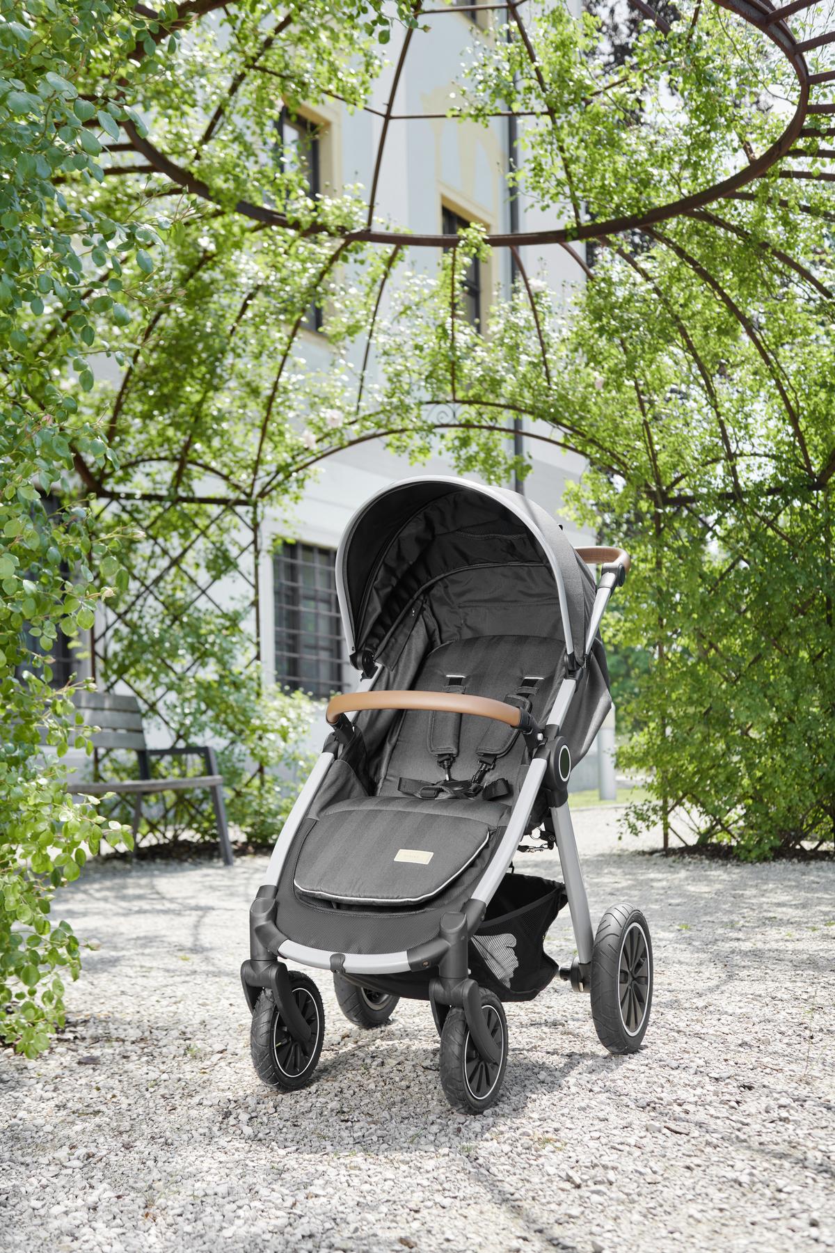 WÓZEK SPACEROWY SMART - ciemnoszary/kolor aluminiowy, Trend, metal/tkanina (115/56/105cm) - Jimmylee