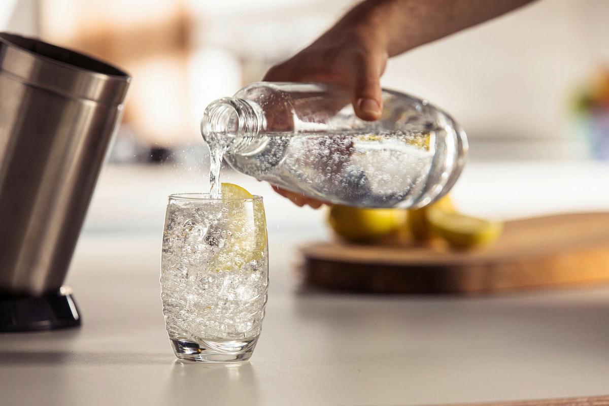 SATURATOR DUO TITAN - antracytowy, Basics, tworzywo sztuczne/metal (15.8/44/31cm) - SodaStream