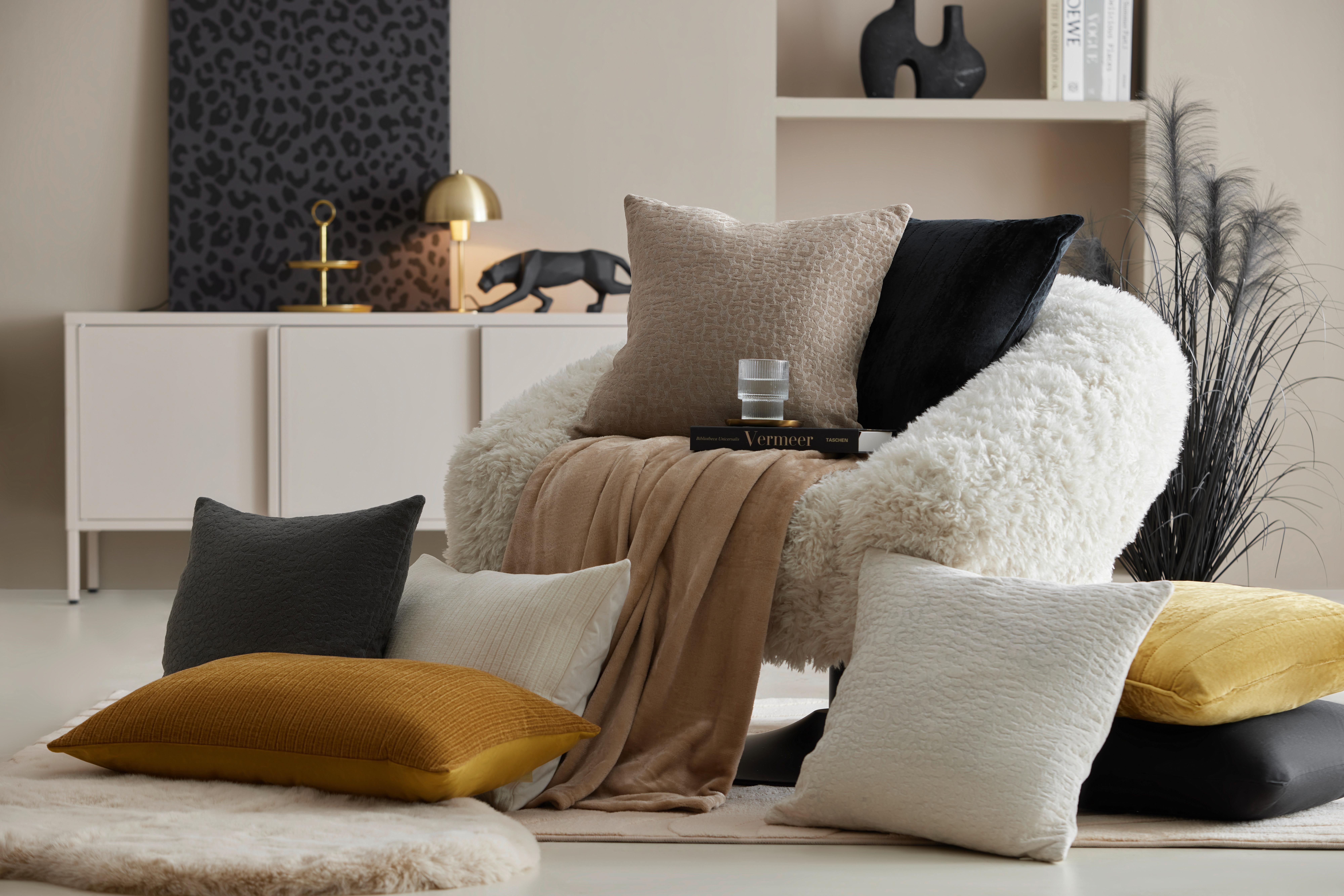 PRYDNADSKUDDE LEO - brun, Romantik / Lanthus, textil (45/45cm) - Mömax