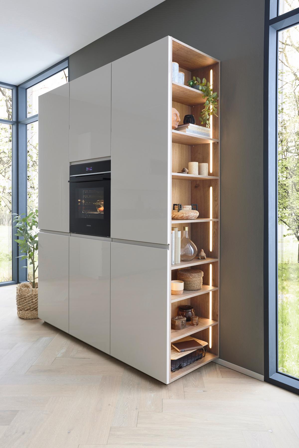 Einbauküche Alphalack Novalack in Sahara/Eichefarben - Eichefarben/Sahara, MODERN, Holzwerkstoff (180/345cm) - Nolte Küchen