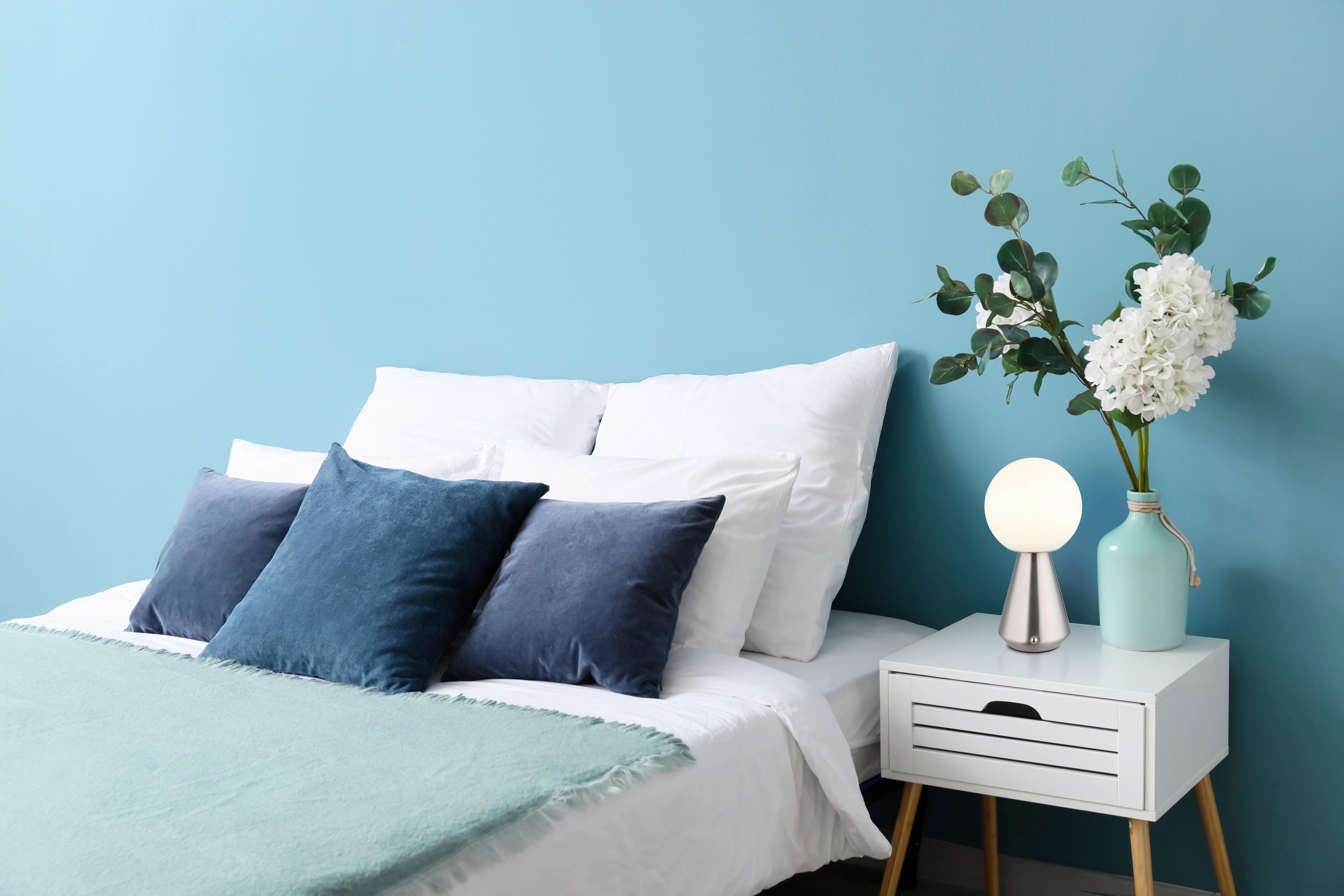 AKKU-TISCHLEUCHTE 21029N SORA - Weiss/Nickelfarben, Design, Kunststoff/Metall (12/23,5cm) - Globo