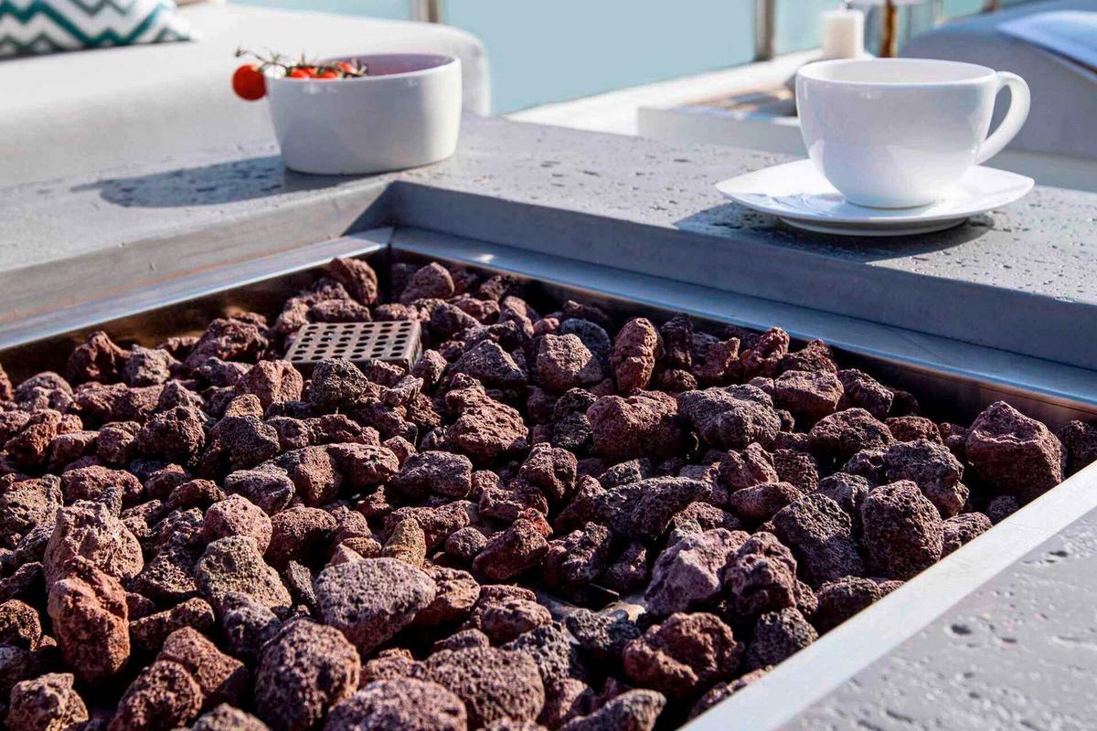 Feuerstelle Manhattan Hellgrau - Hellgrau, KONVENTIONELL, Stein/Metall (91/40/91cm) - Gardenson