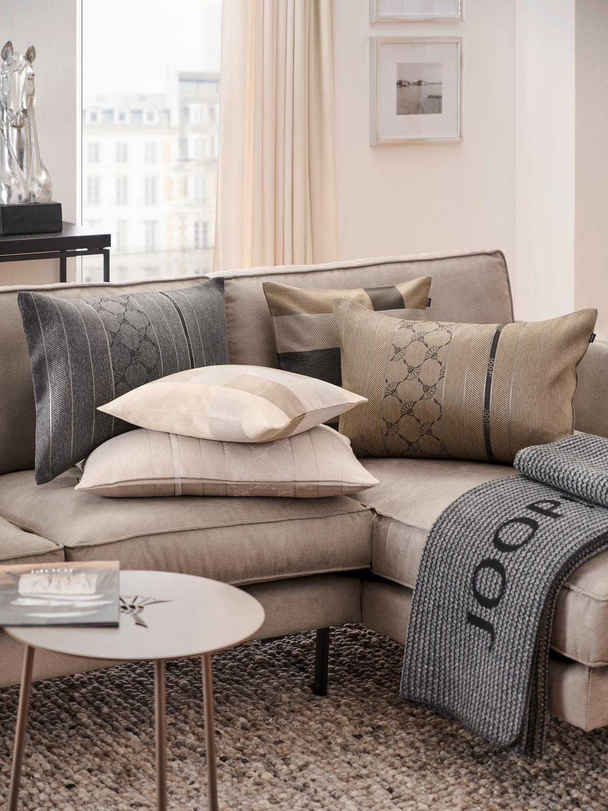 POSZEWKA NA PODUSZKĘ J-BLEND JOOP! - beżowy/kremowy, Design, tkanina (40/60cm) - Joop!