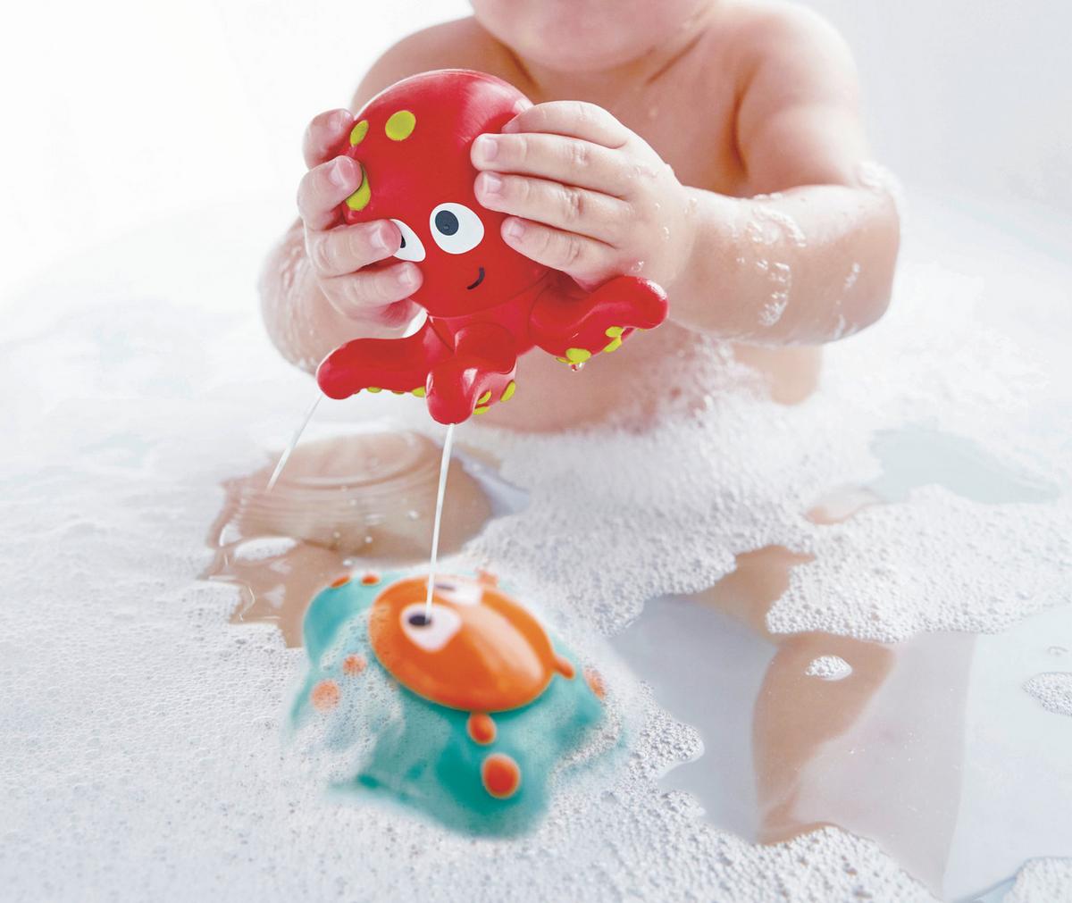 Fürdőjáték 2db-os Meer-Freunde - többszínű, Basics, műanyag (18,5/10,9/24,2cm) - Hape
