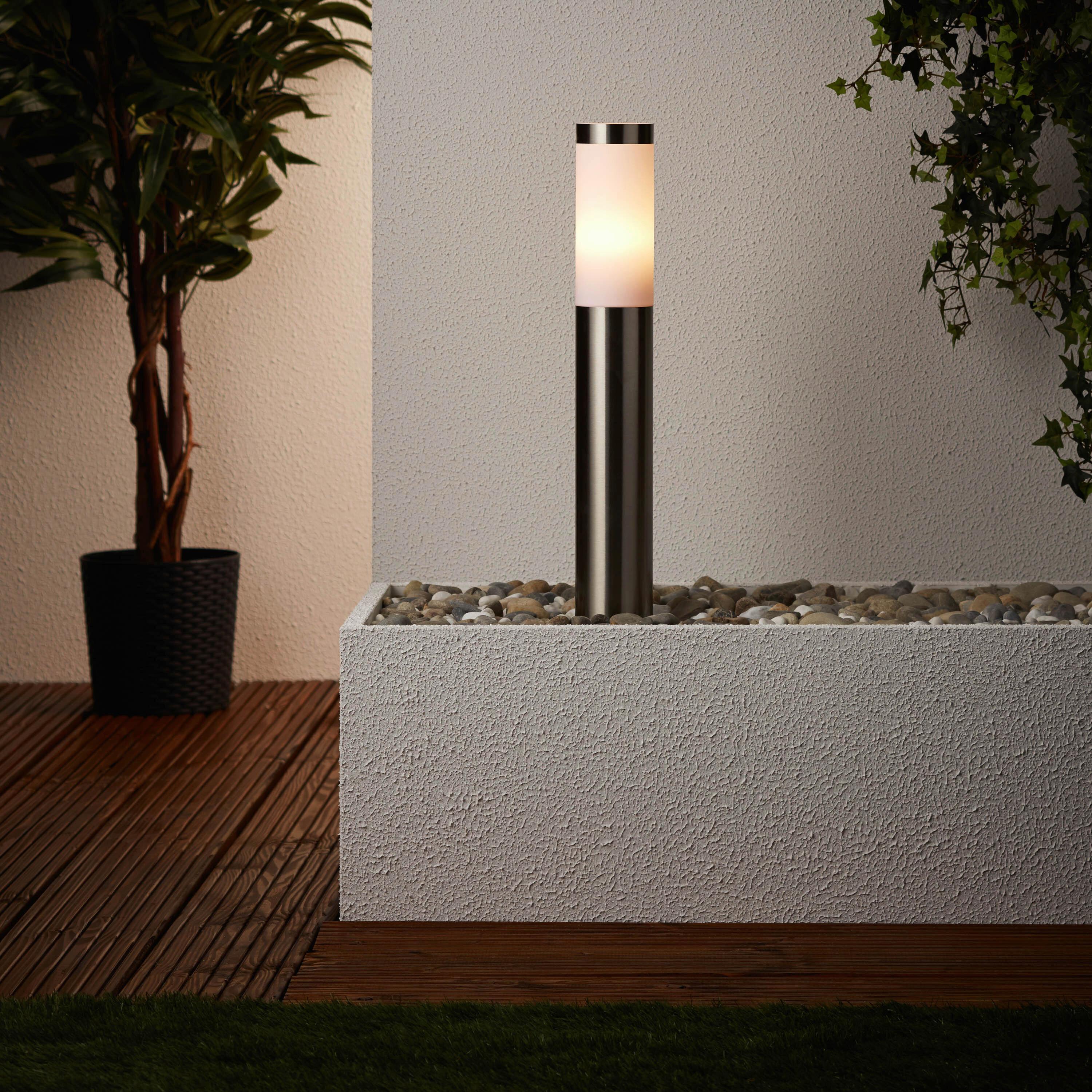 Sockelleuchte Chorus Edelstahlfarben max. 40 Watt - Edelstahlfarben, KONVENTIONELL, Kunststoff/Metall (7,5/51cm) - Brilliant