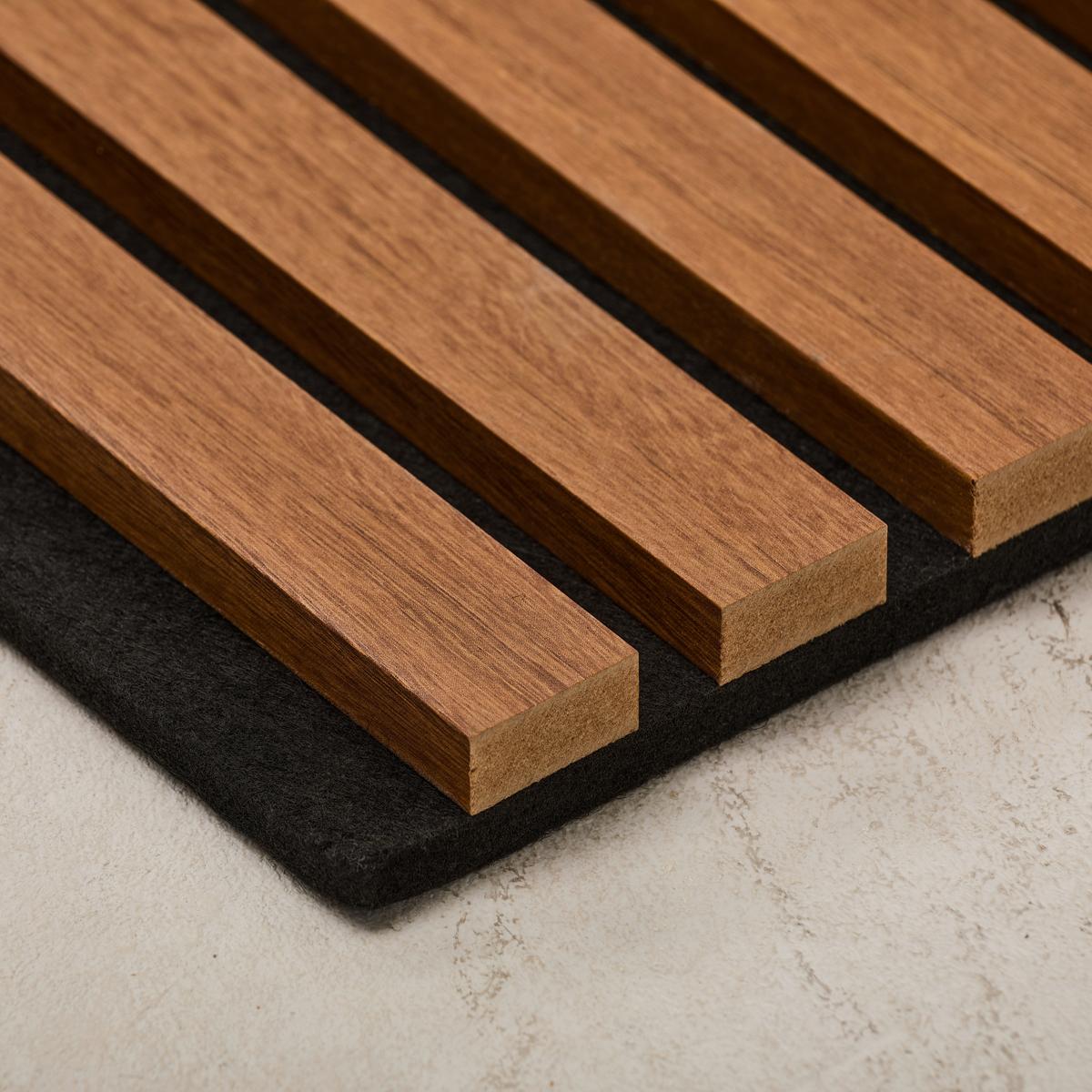 PANEL AKUSTYCZNY AKUSTEA - czarny/kolor orzecha włoskiego, Basics, materiał drewnopochodny/tworzywo sztuczne (40/40/2,1cm) - Boxxx
