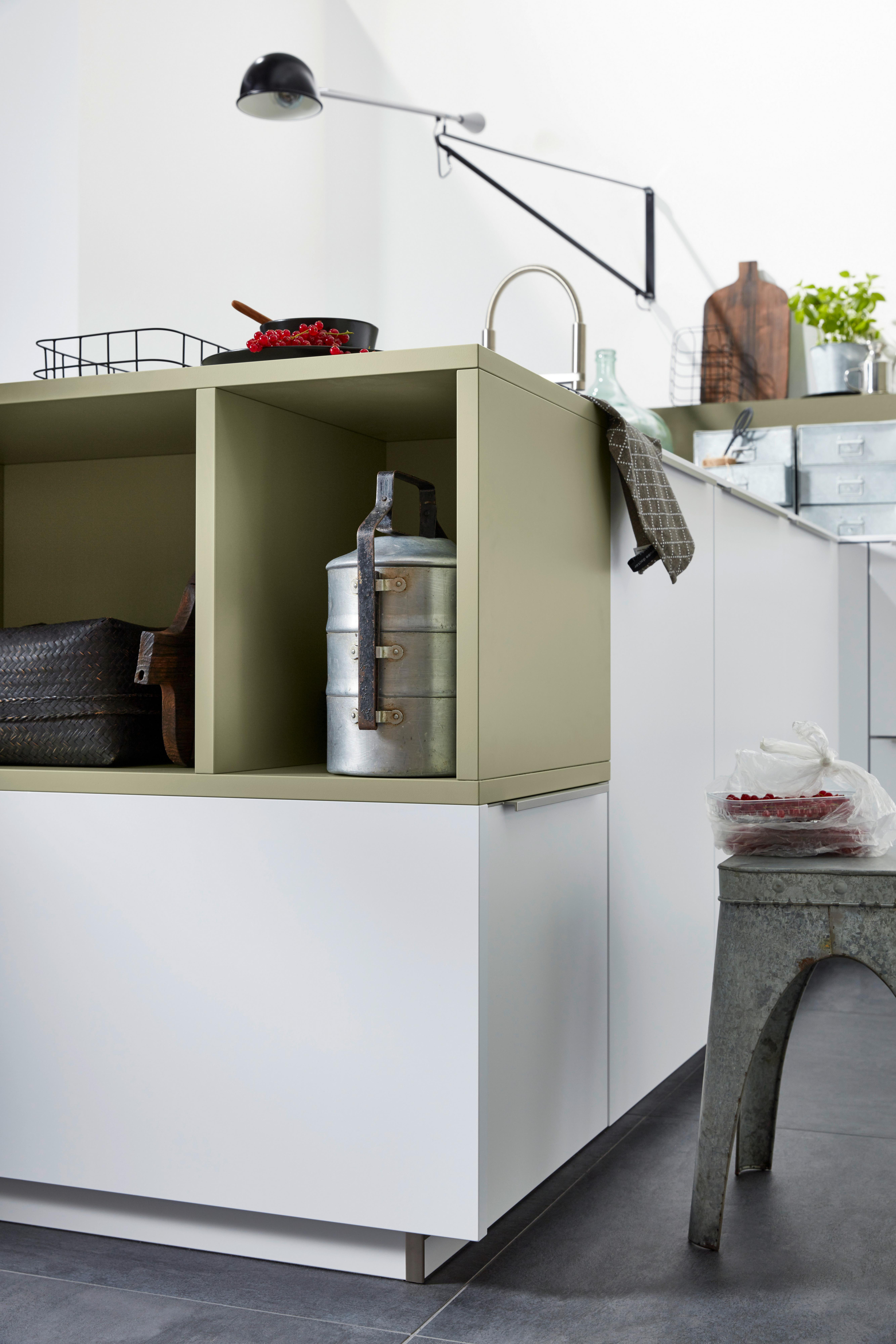 Einbauküche Softlack in Grün/Weiß - Weiß/Grün, MODERN, Holzwerkstoff - Nolte Küchen