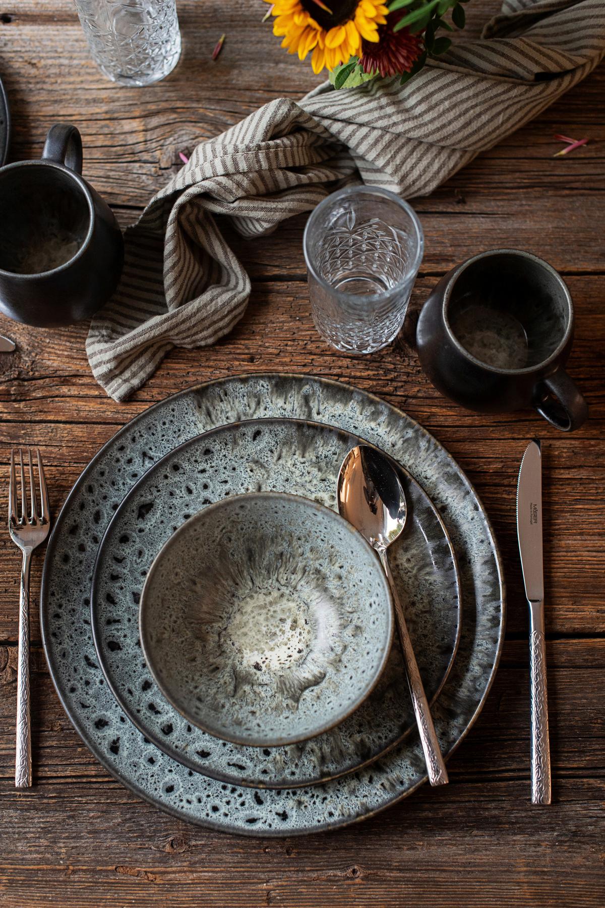 TAFELSERVICE CARELLIA - Grau, Trend, Keramik - Mäser