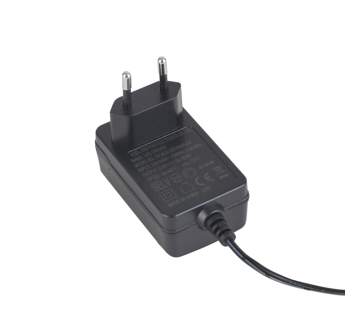 LED-Schreibtischleuchte Joli in Schwarz max. 7 Watt - Schwarz, MODERN, Kunststoff (13/6,5/48cm) - Modern Living