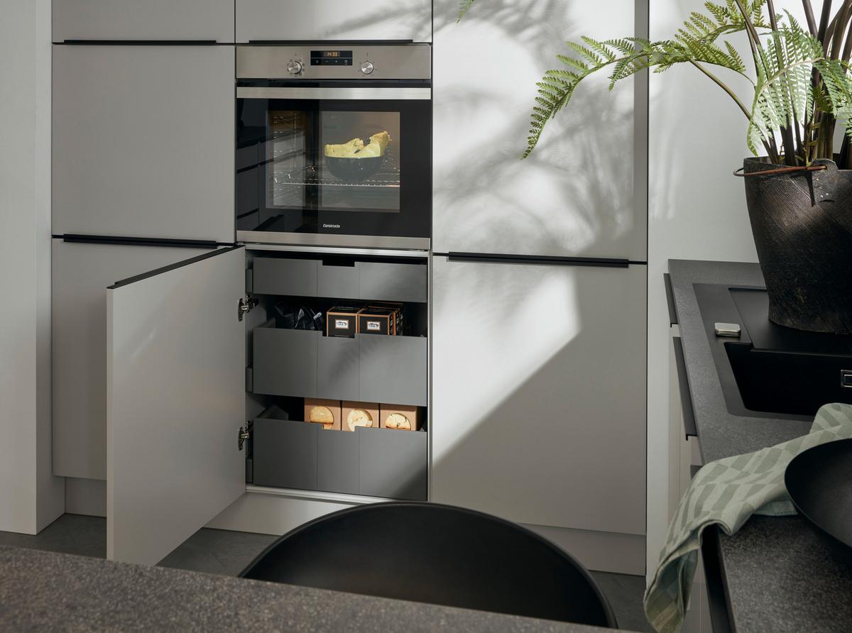 Einbauküche Feel in Grau matt - Platinfarben/Grau, MODERN, Holzwerkstoff - Nolte Küchen