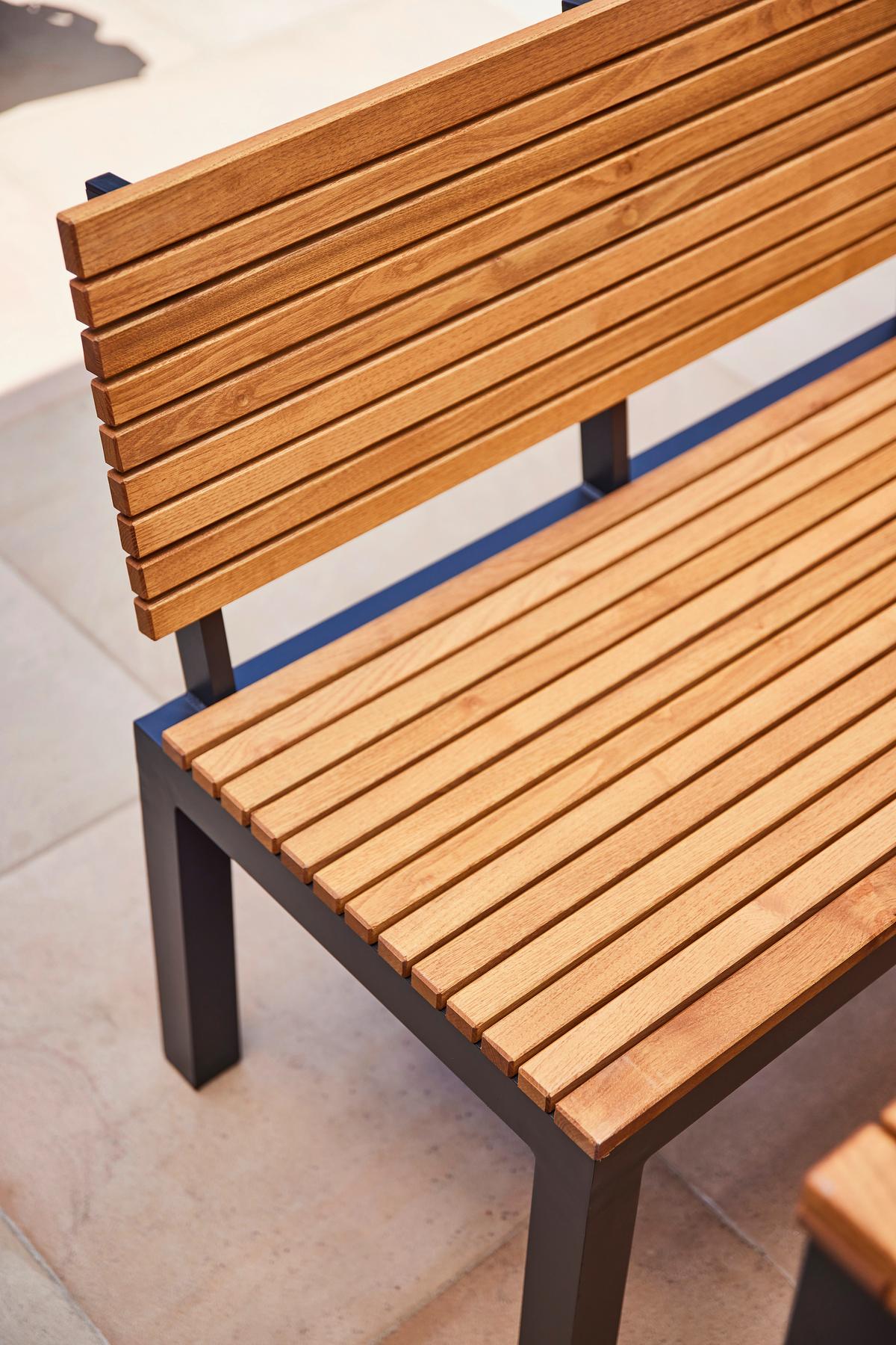 GARTENBANK N86394 - Anthrazit/Robinienfarben, KONVENTIONELL, Holz/Metall (180/84/157,5cm) - Siena Garden