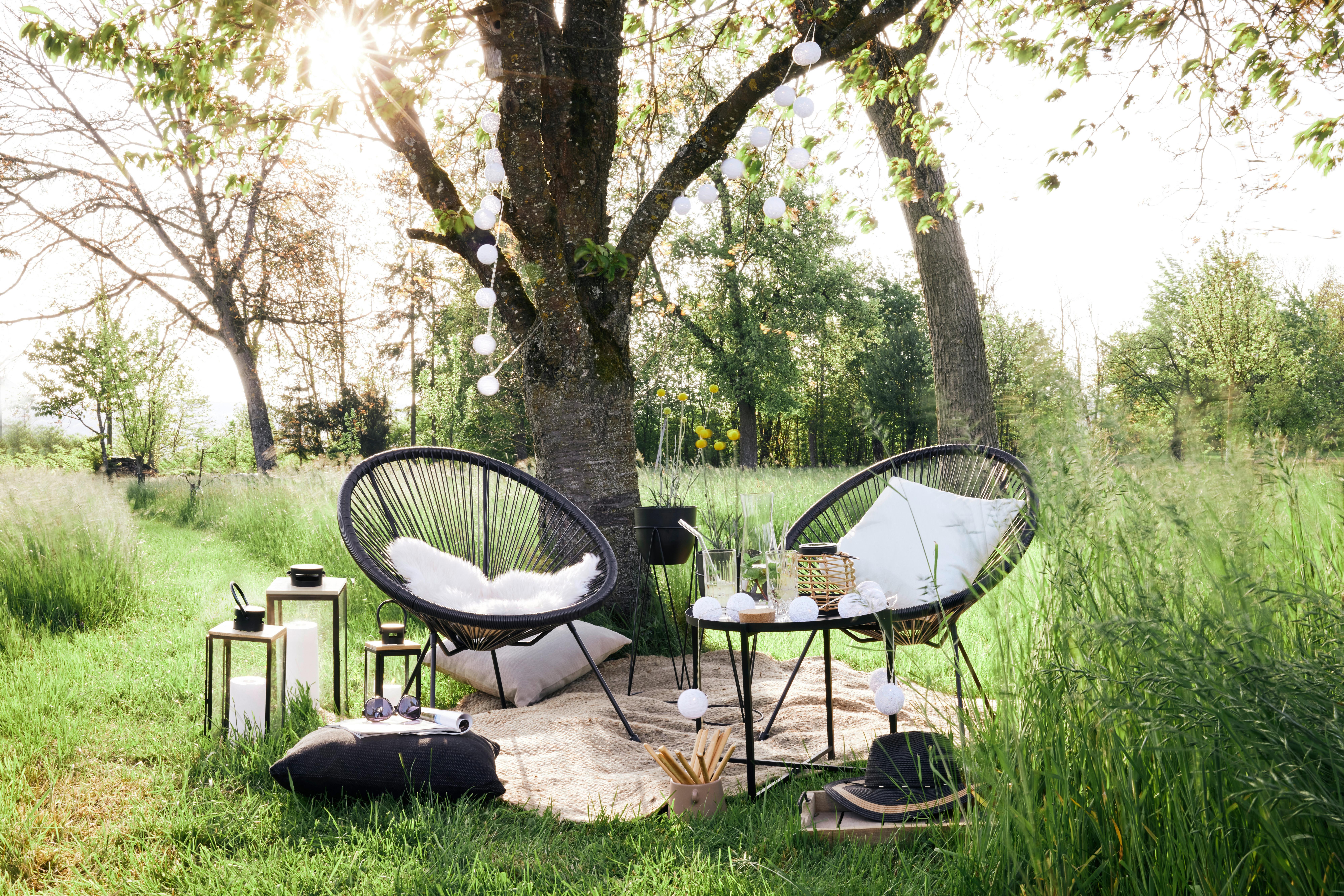 LYKTA PURE - svart, metall/trämaterial (16/39,5/17cm) - Premium Living