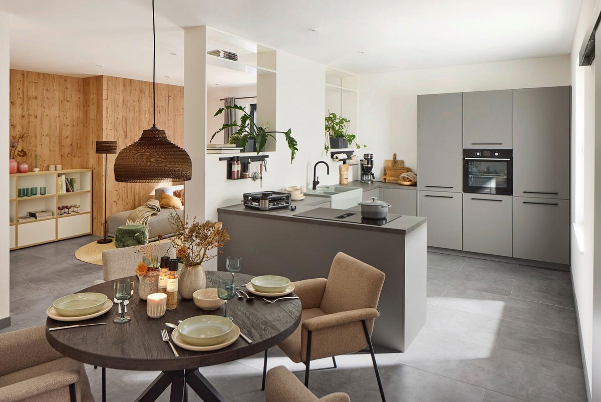 Kuhalna Plošča Z Napo Calima, 83x52cm - črna, Basics, steklo (83/20/51,5cm) - Respekta