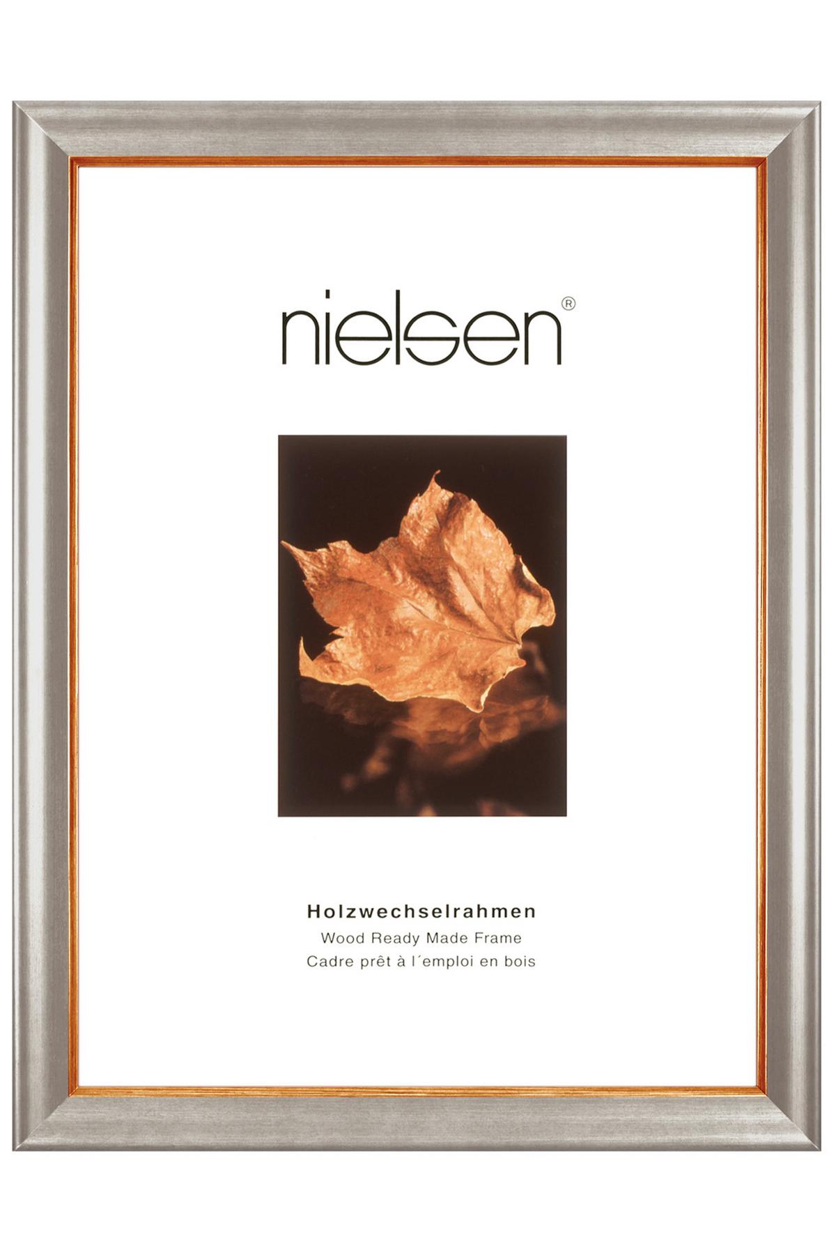 RAMKA NA ZDJĘCIA 6652002 - kolor srebrny, Basics, drewno (50/70cm) - Nielsen