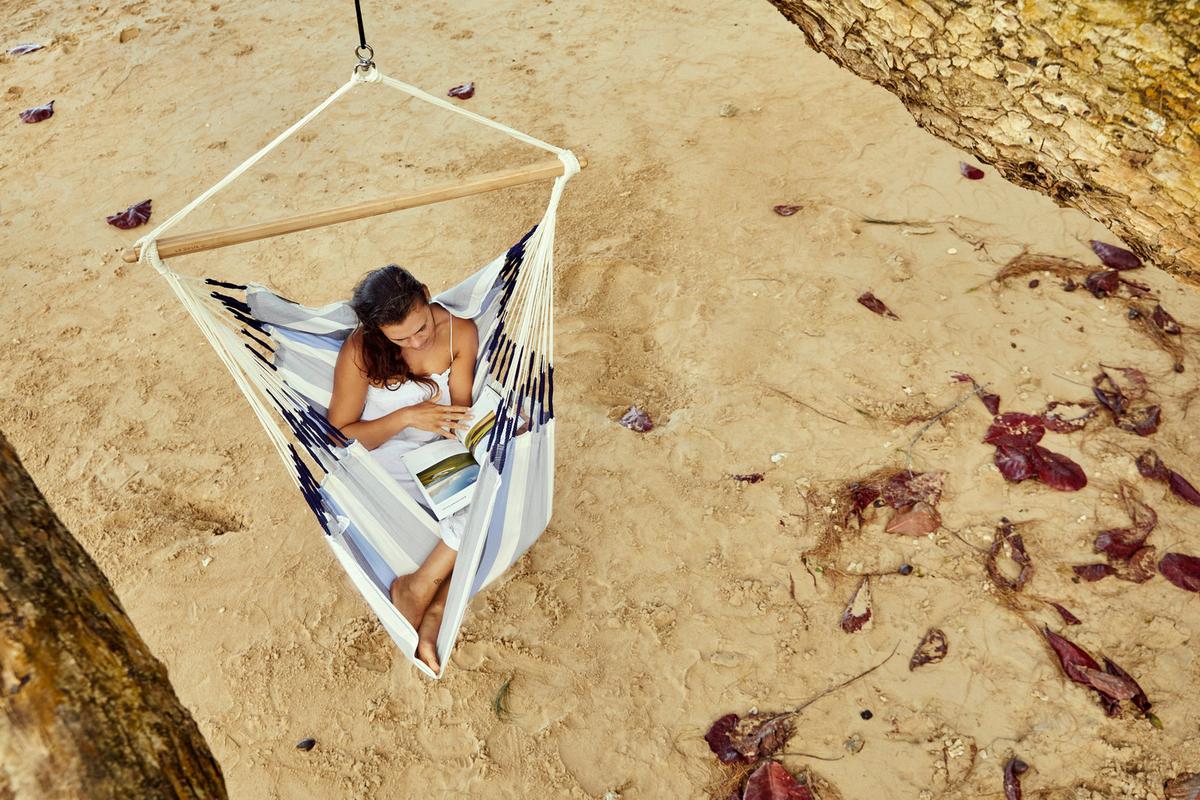 Hängesessel Comfort Hammock Echtholz ca. 110x160x180 cm - Weiß/Dunkelblau, KONVENTIONELL, Holz/Textil (110/160/180cm) - La Siesta