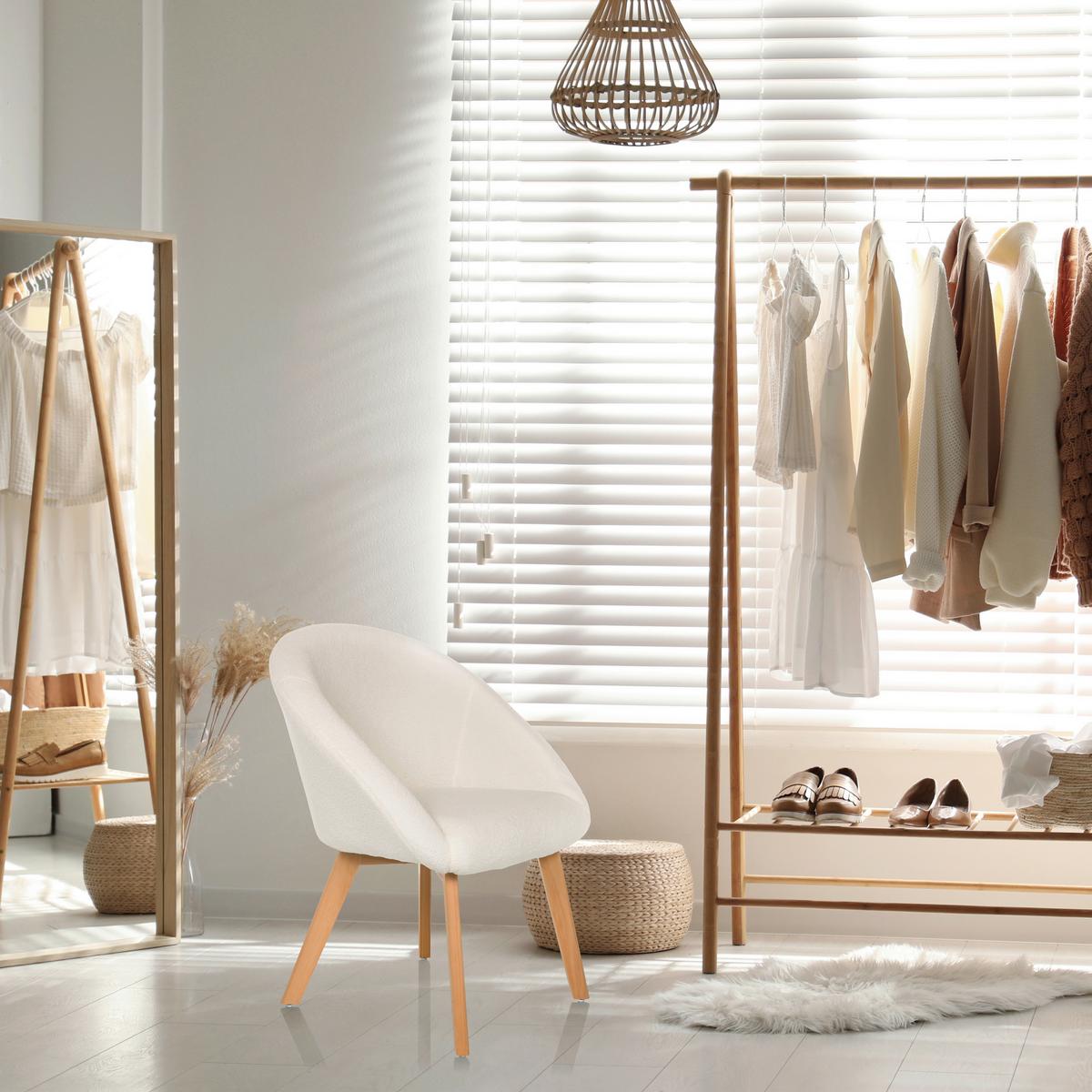 Naslanjač Scandi Ted, Bela - bela/barve bukve, Moderno, tekstil/les (68/85/62cm) - MID.YOU