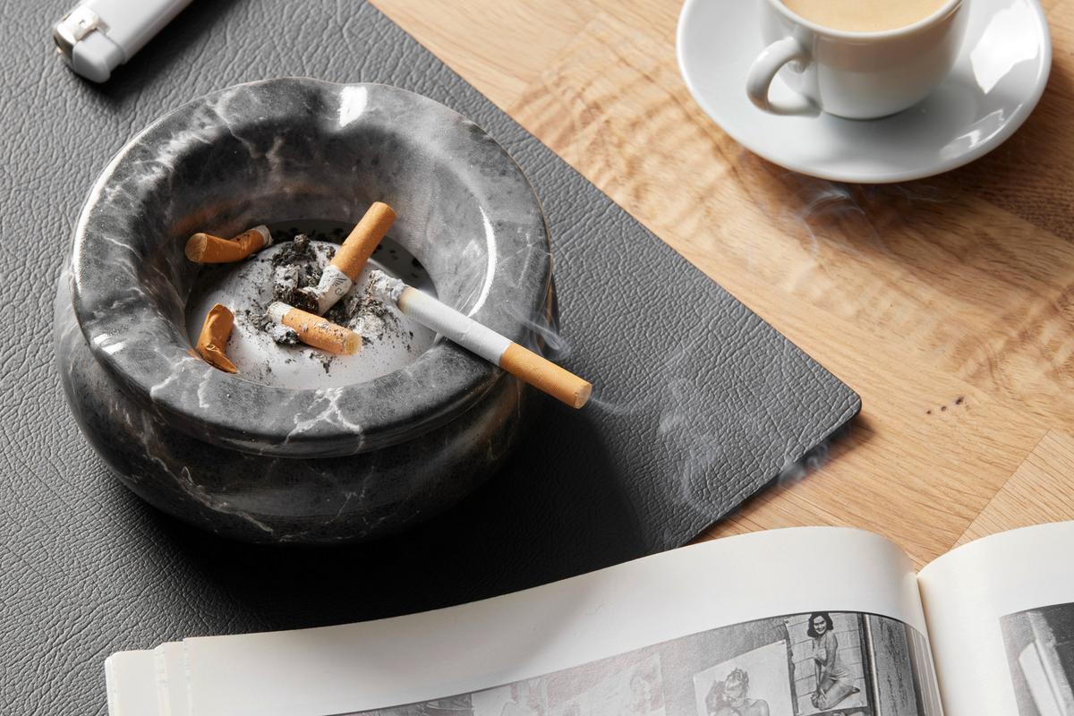 Hamutartó Marble - fekete, kerámia (15/5,7cm) - Modern Living