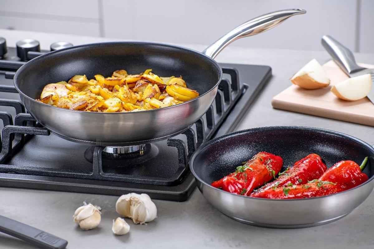 Tigaie pentru prăjit Münich - argintiu/negru, Design, metal (28cm) - Chefkoch+Fackelmann
