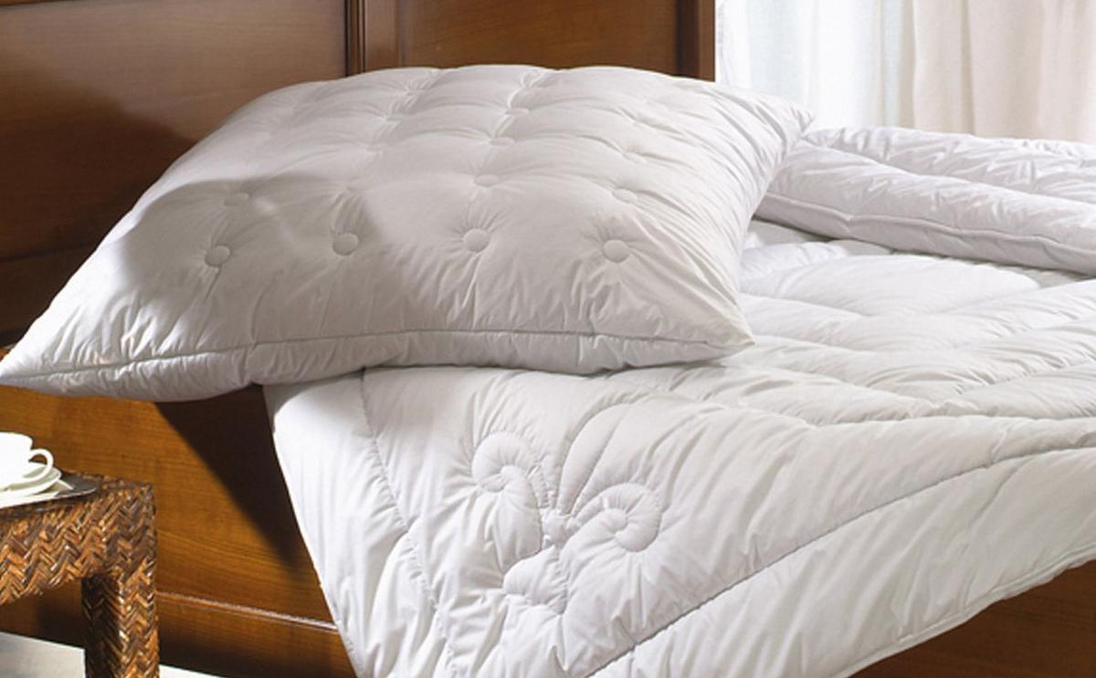 PODUSZKA POD GŁOWĘ CONCERTO - szampanowy, Basics, tkanina (40/80cm) - Billerbeck