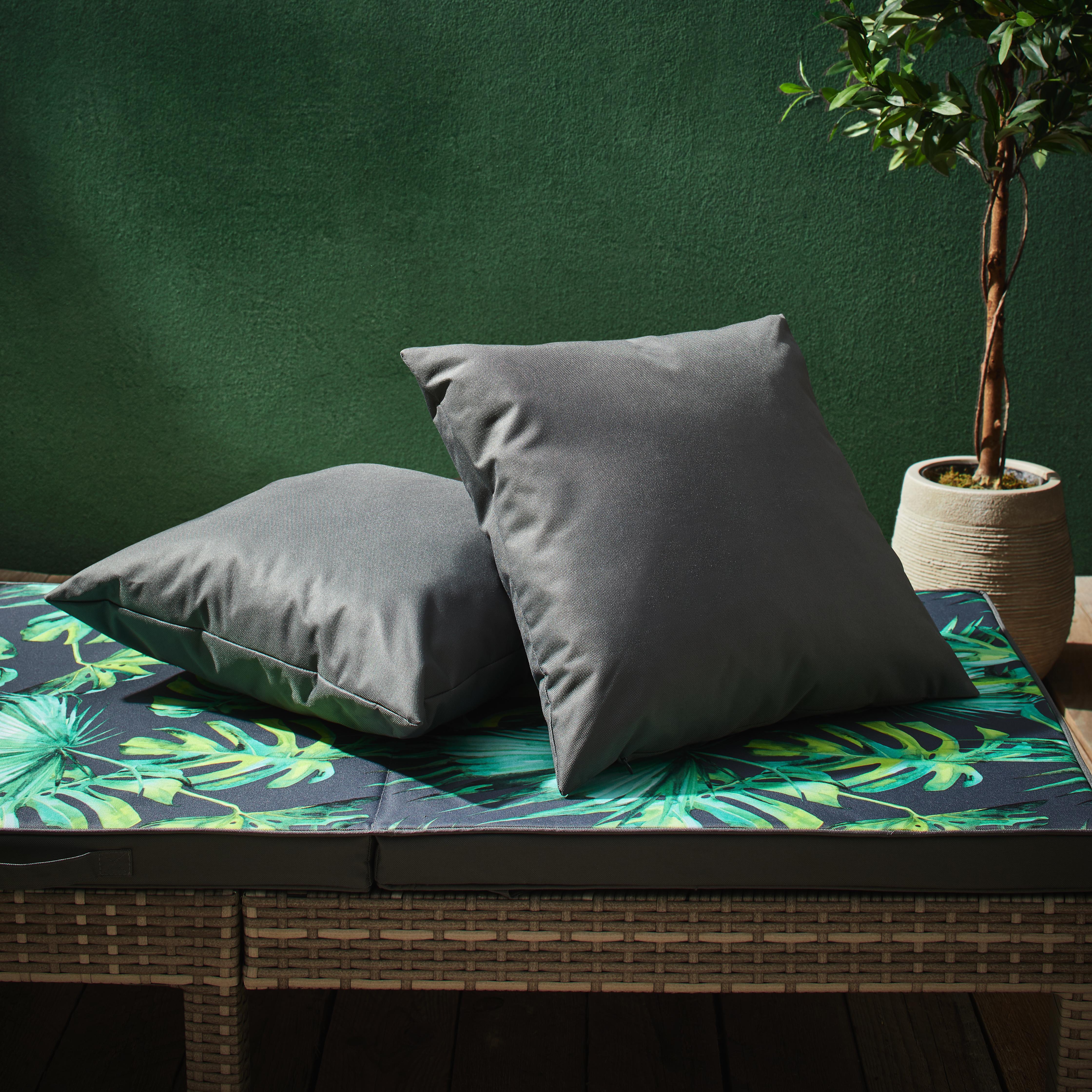 Outdoorkissen Polly ca. 45x45cm - Grau, Textil (45/45cm) - Bessagi Garden