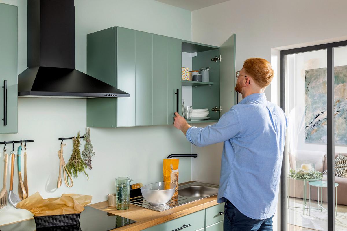 Eckküche Anton m. Geräten ca. 280x172cm Eiche/Schilfgrün - Schilfgrün/Wildeiche, Trend, Holzwerkstoff/Metall (280/172cm) - Respekta