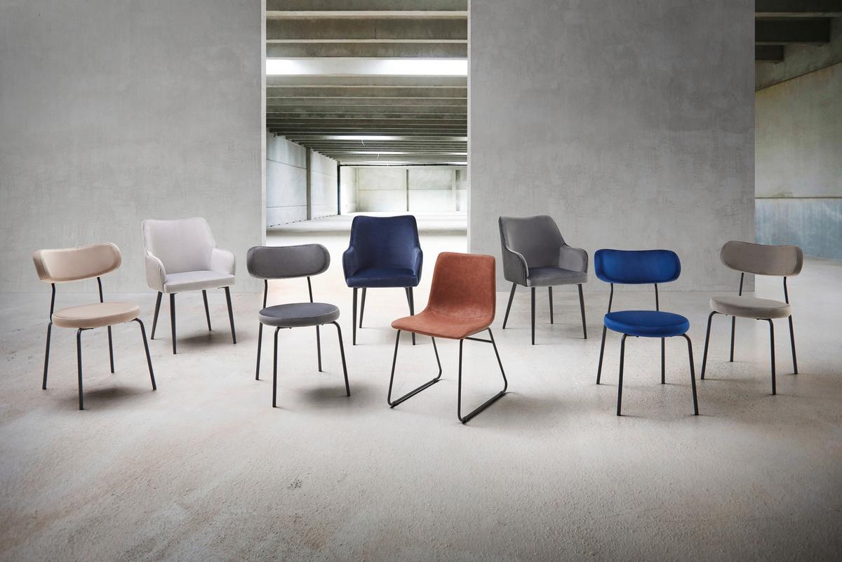 Armlehnstuhl Caria Blau Samt Gepolstert - Blau/Schwarz, MODERN, Holz/Textil (57/89/60cm) - Bessagi Home