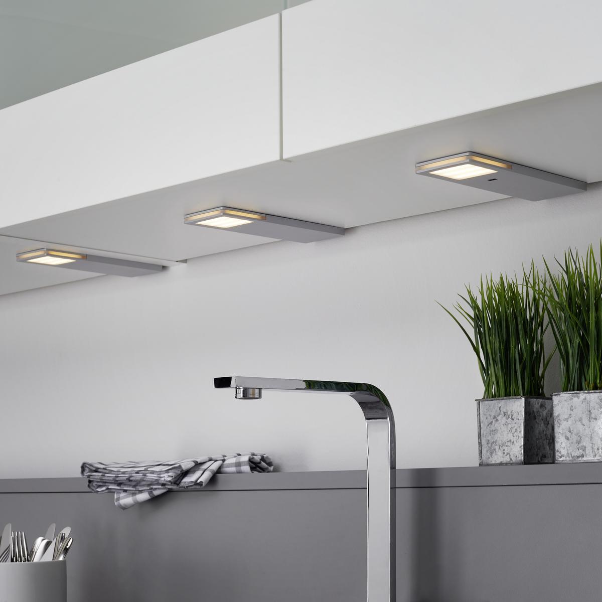 set d'éclairage sous-meuble Helena Alufarben - couleur d'aluminium, matière synthétique (19/6,6/0,7cm)
