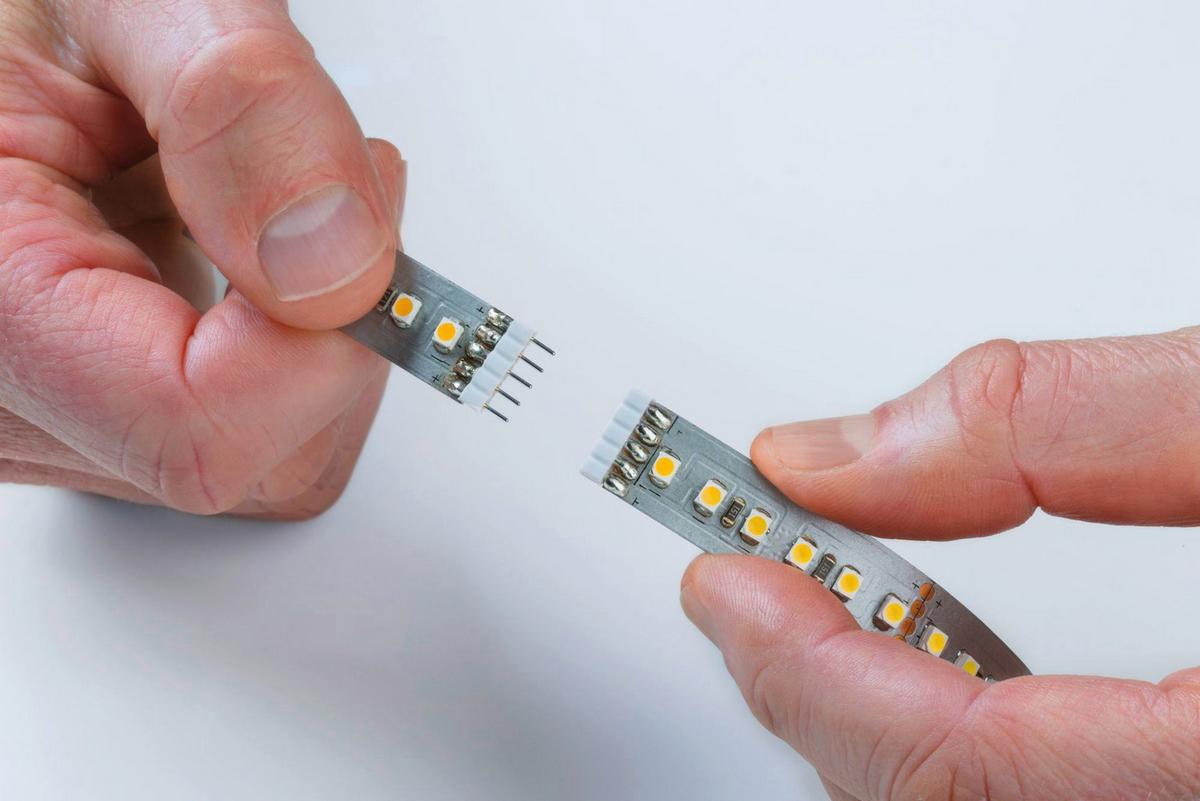 LED-Strip 70579 in Silberfarben max. 20 Watt - Silberfarben, Basics, Kunststoff (0,3cm) - Paulmann