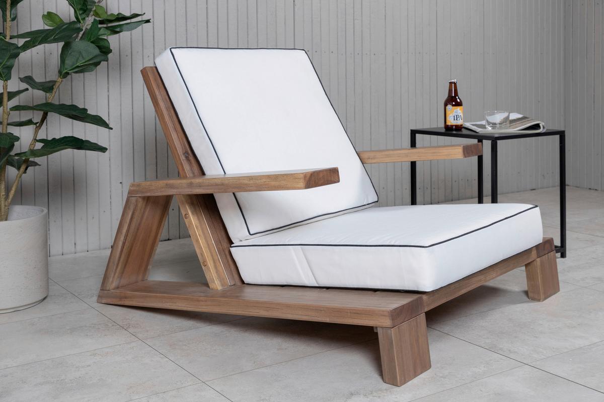 Loungesessel Daria ca. 100x70x92 cm Akazienholz - Weiß/Akaziefarben, KONVENTIONELL, Holz (100/70/92cm) - Gardenson