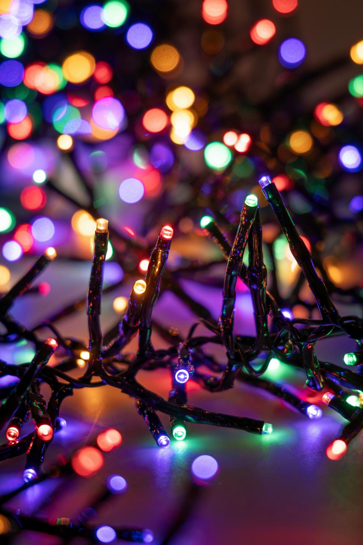 Lichterkette Ozu Schwarz max. 4,5 Watt - Schwarz, Romantik / Landhaus, Kunststoff (240cm) - Modern Living