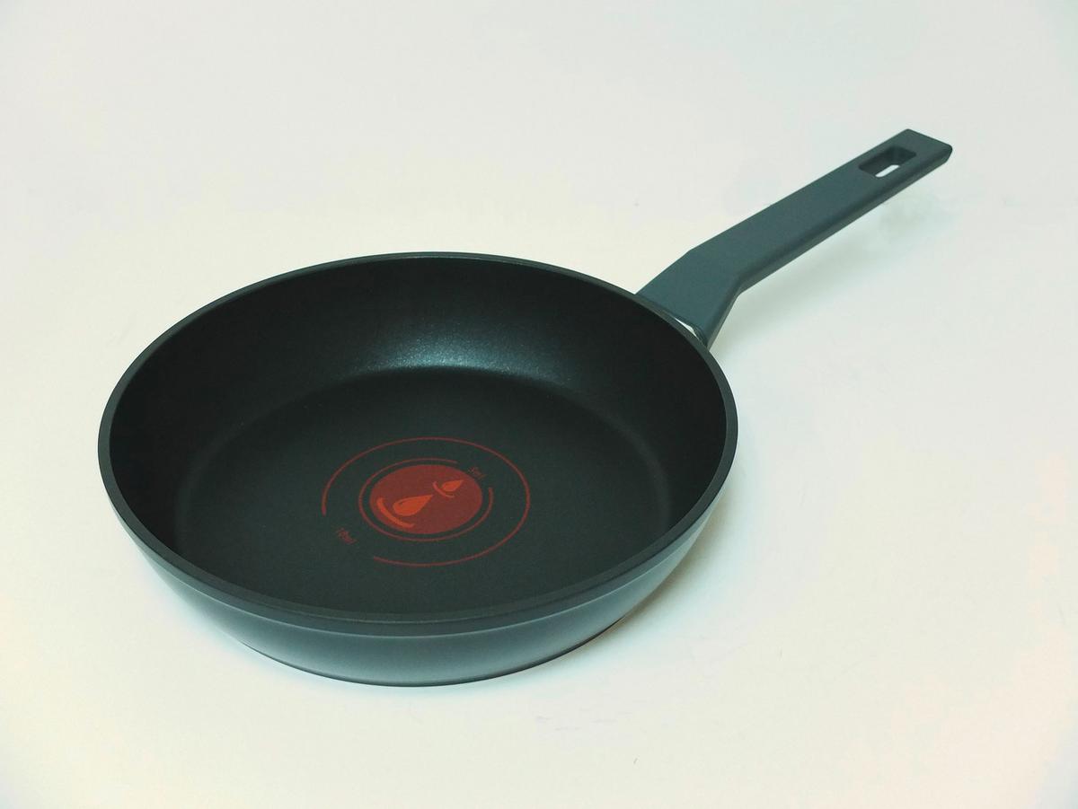 Sütőserpenyő Conny - fekete, Konventionell, fém (28/6,2cm) - Mömax