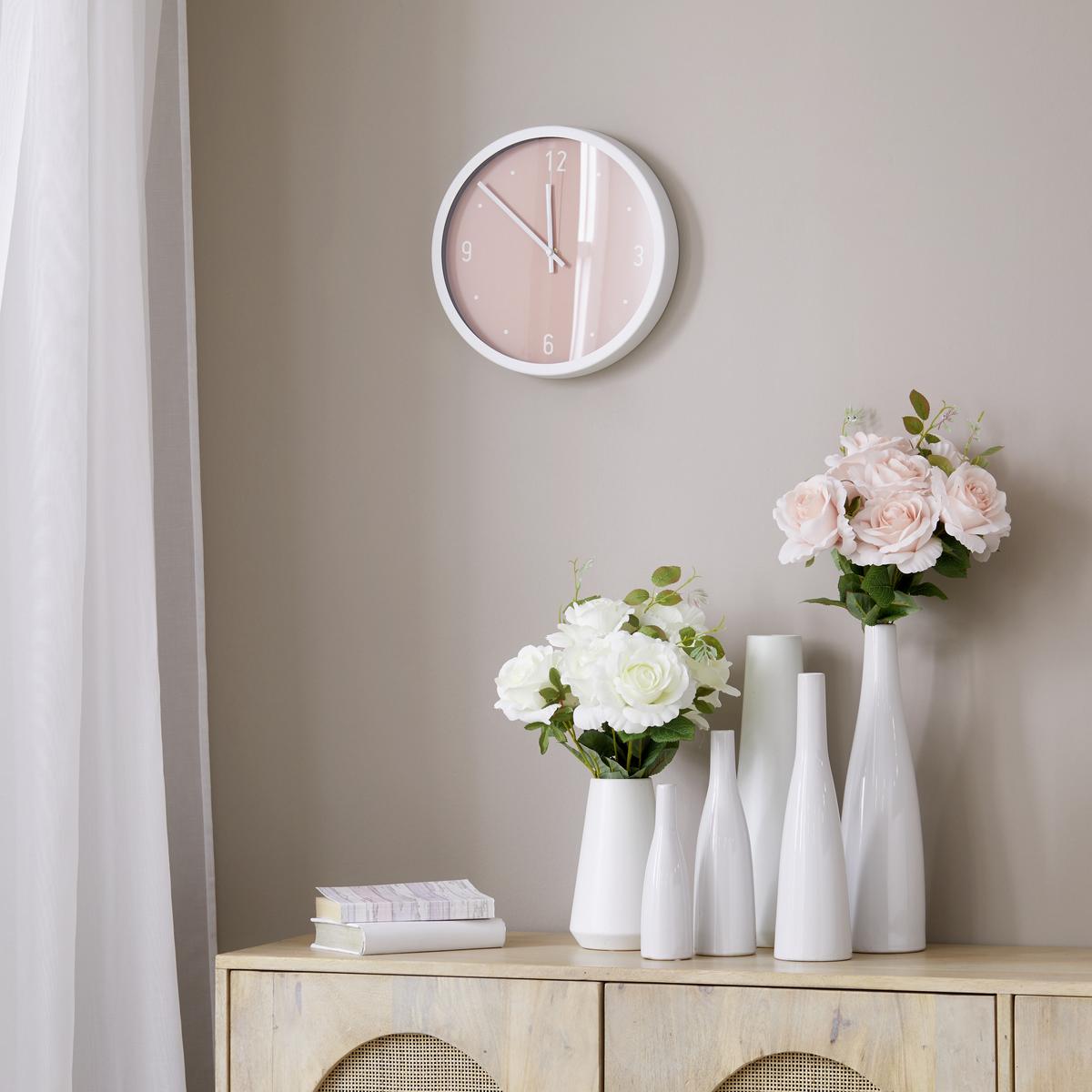 Ceas de perete Sally - alb/roz antic, plastic/sticlă (30,5cm) - Modern Living