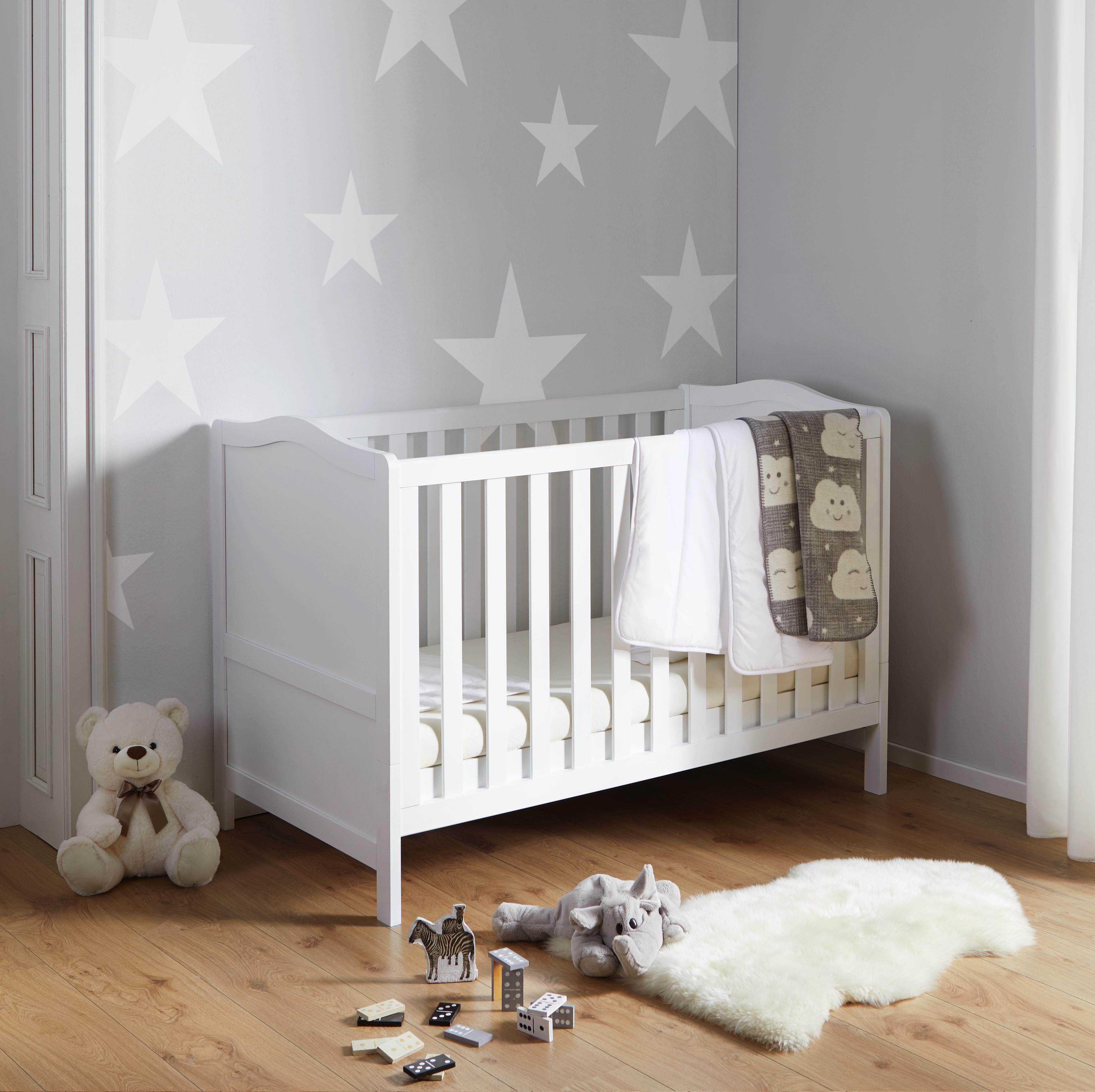 Babybett in Weiß mit abnehmbarem Gitter 'Lilo' - Weiß, MODERN, Holz (145/100/80cm) - Bessagi Kids