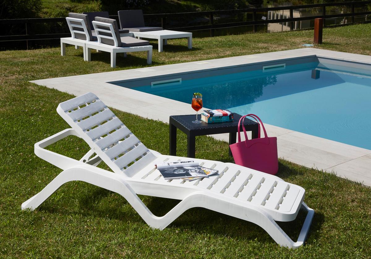 Kerti Napozóágy Scirocco - fehér, Basics, műanyag (187/71,4/44,5cm)