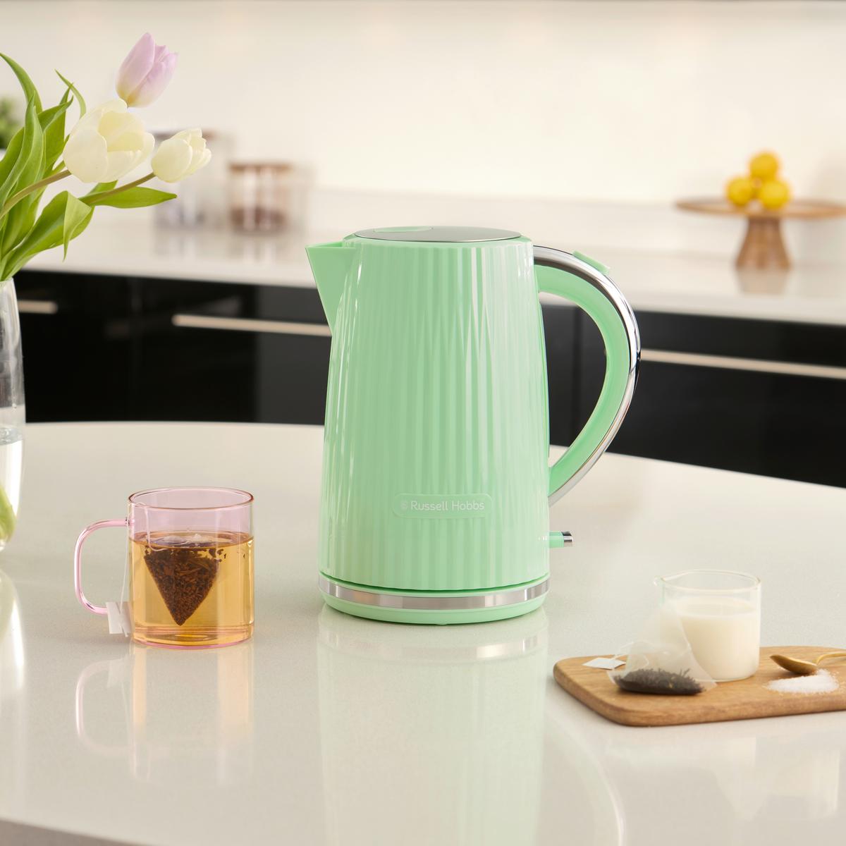 CZAJNIK ELEKTRYCZNY EDEN - miętowoturkusowy, Basics, tworzywo sztuczne (16/25/22,5cm) - Russell Hobbs