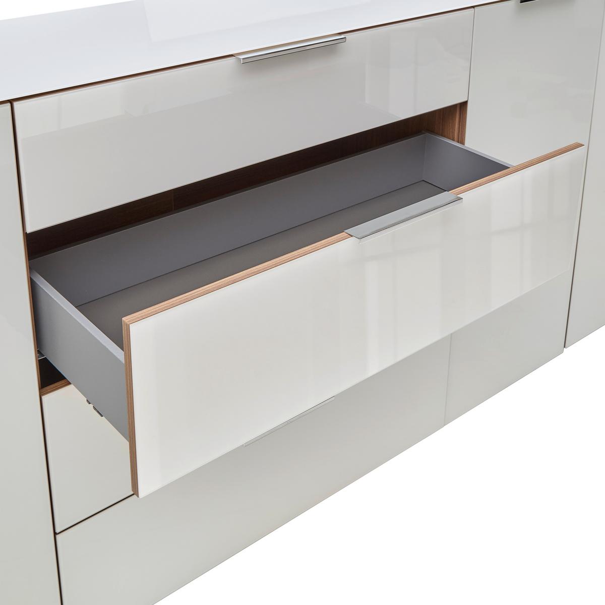 Široka Komoda Siena, Bela, Barve Oreha - srebrne barve/črna, Moderno, kovina/umetna masa (226/99/40cm) - Mömax